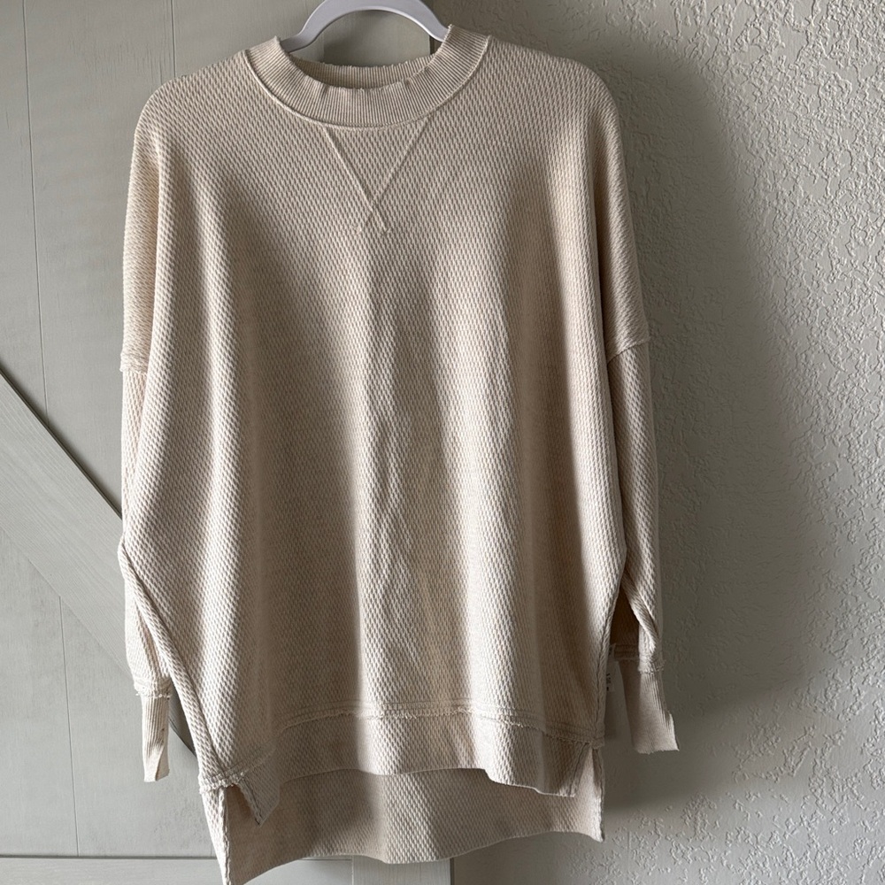 Aerie Small Cream Oversized Sweater